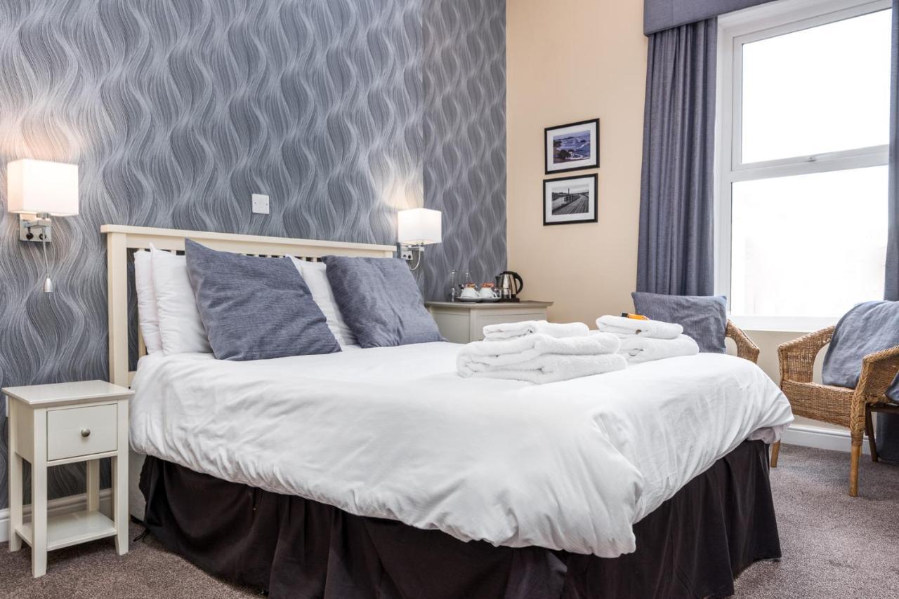 Riviera Guesthouse Whitby Extérieur photo